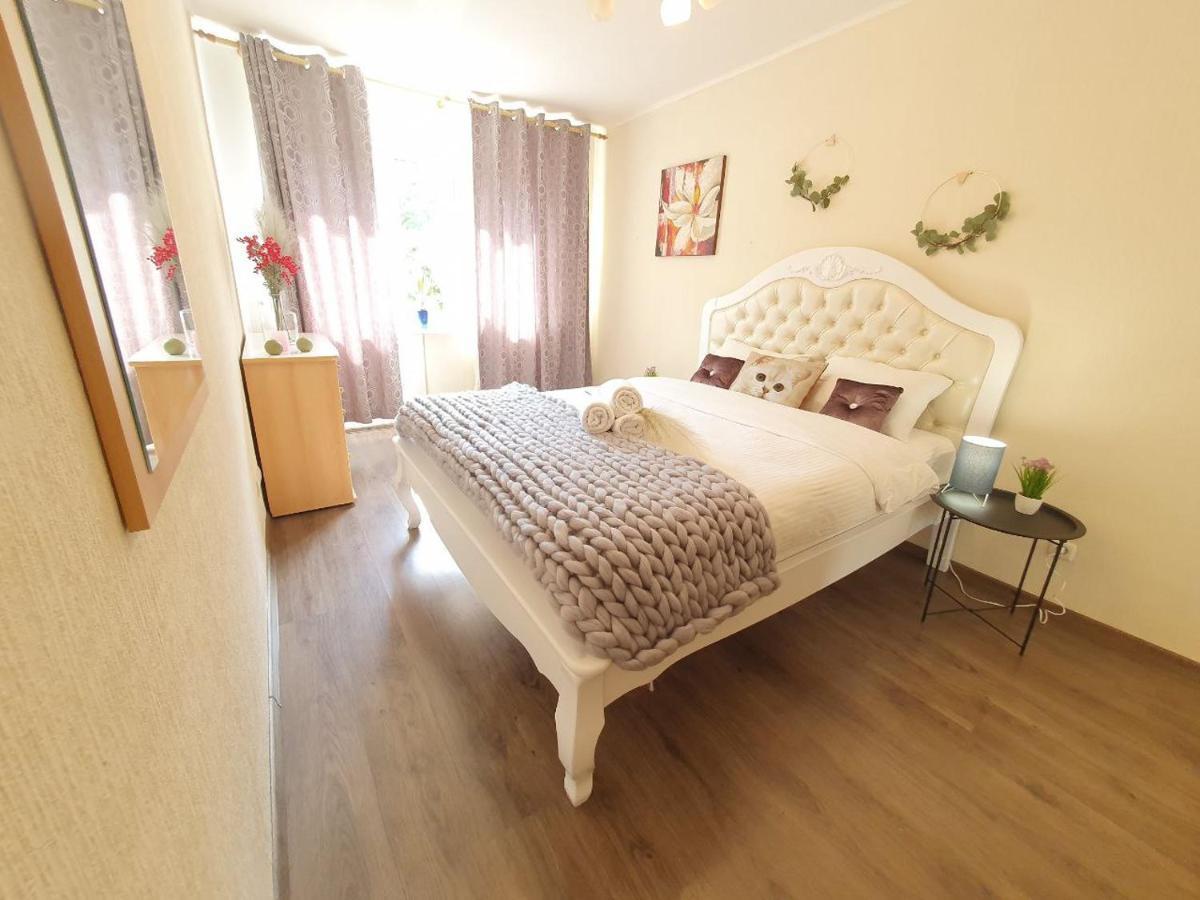 Inn Home Apartments - Pechersk Area เคียฟ ภายนอก รูปภาพ